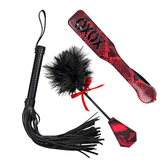 LOVERS KITS WHIP, TICKLE & PADDLE