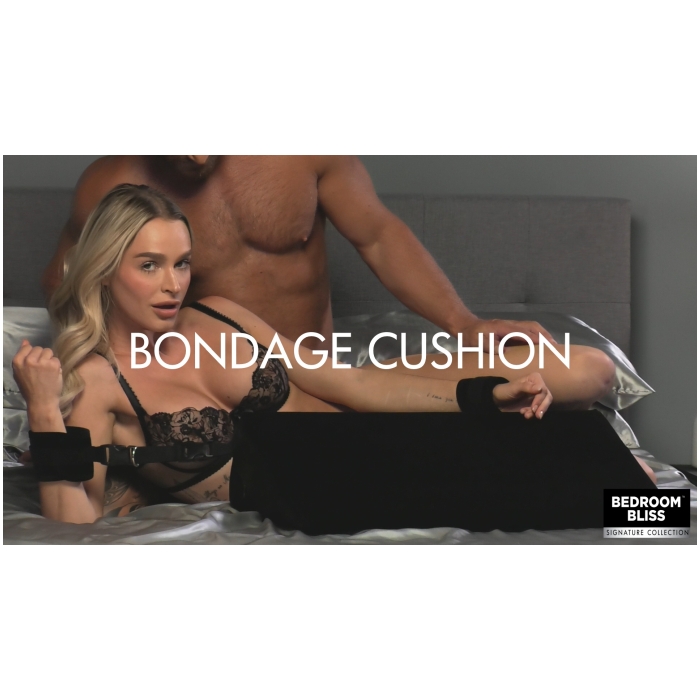 BB BONDAGE CUSHION SMALL WEDGE PILLOW